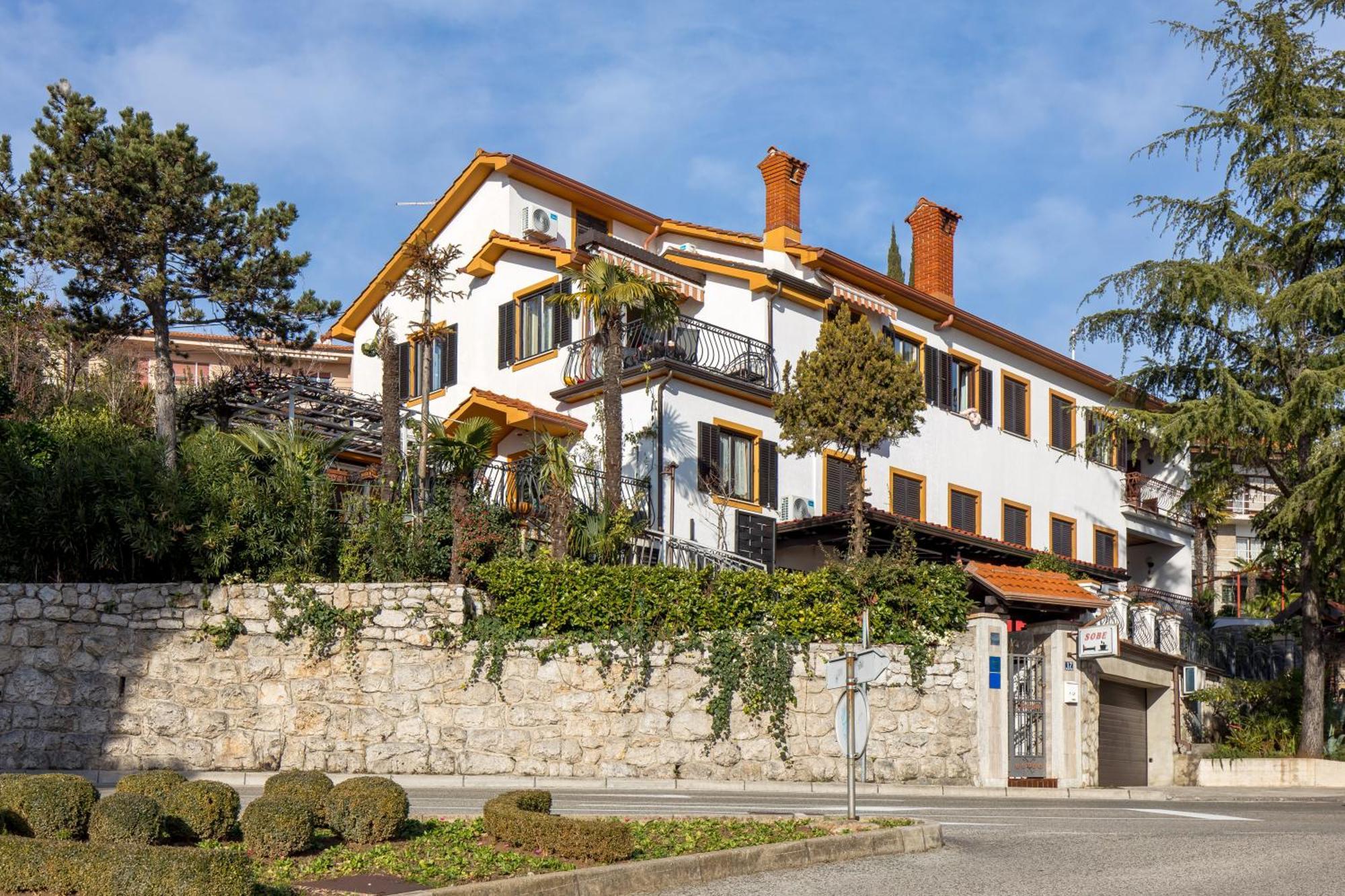 Camelia & Martina Apartments Opatija Eksteriør bilde